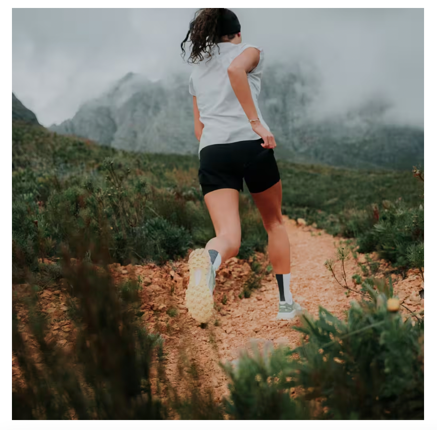 Tất chạy bộ cổ cao mỏng nhẹ - 04101246-RNS