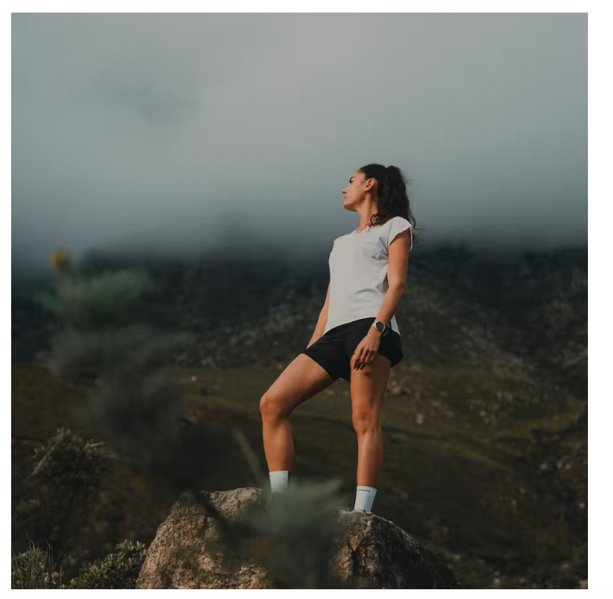 Tất chạy bộ cổ cao mỏng nhẹ - 04101246-RNS